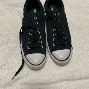 Converse sneakers size 10 black and white